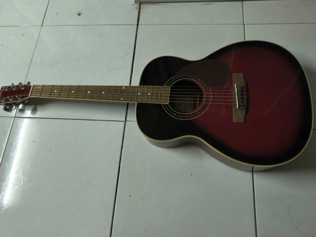 Đàn Guitar Sepia Crue